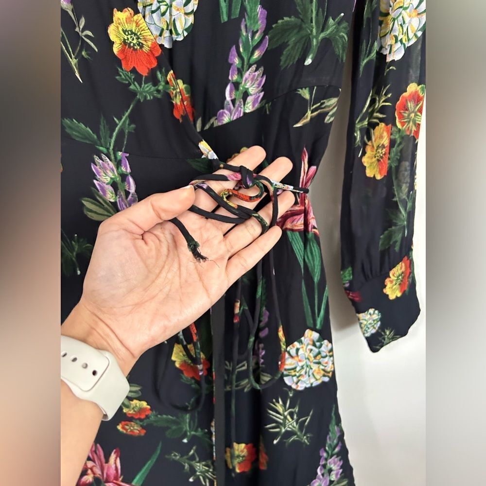 ZARA | Floral Print Long Sleeve Wrap Dress - Picture 5 of 11